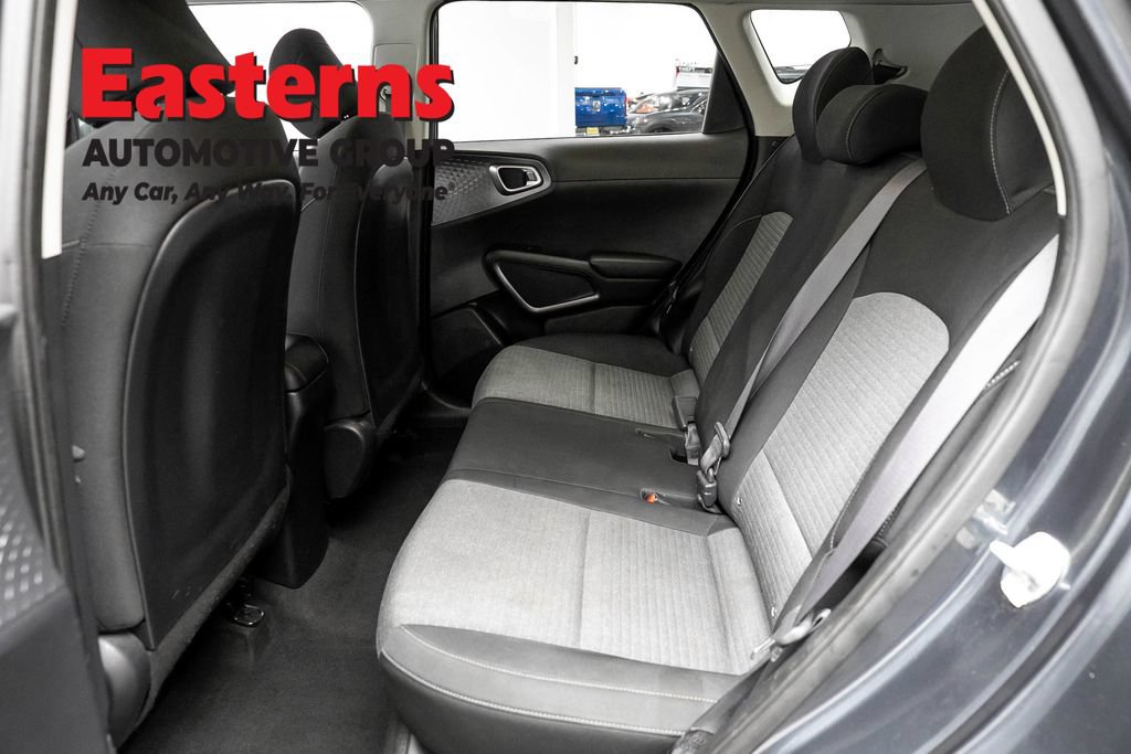 Used 2020 Kia Soul S FWD image 20
