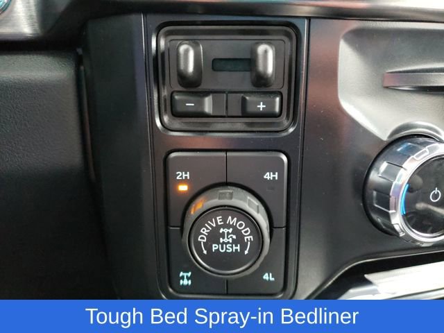 Used 2025 Ford F250 Lariat w/ Tremor Off-Road Package image 26