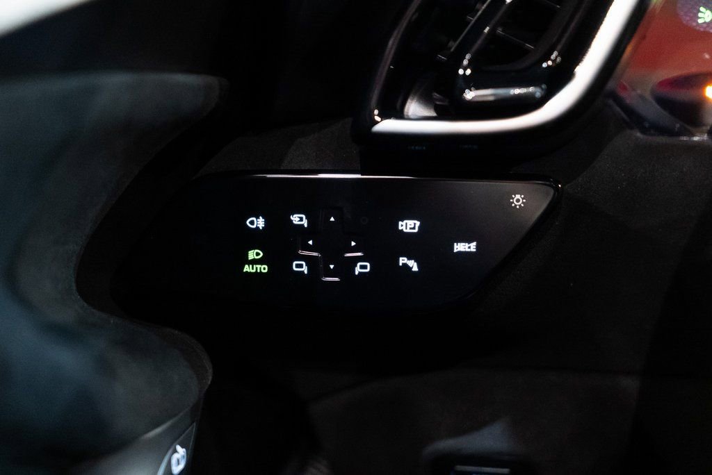 Certified 2024 Ferrari Roma Spider image 28