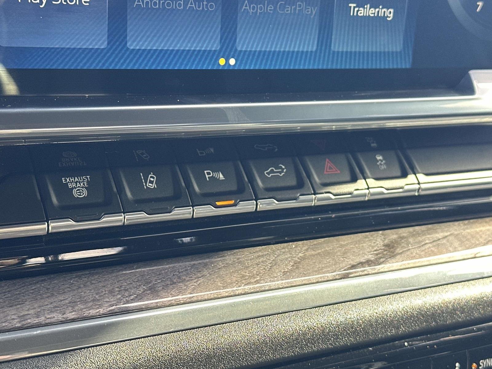 Used 2024 Chevrolet Silverado 2500 LTZ w/ LTZ Convenience Package image 13