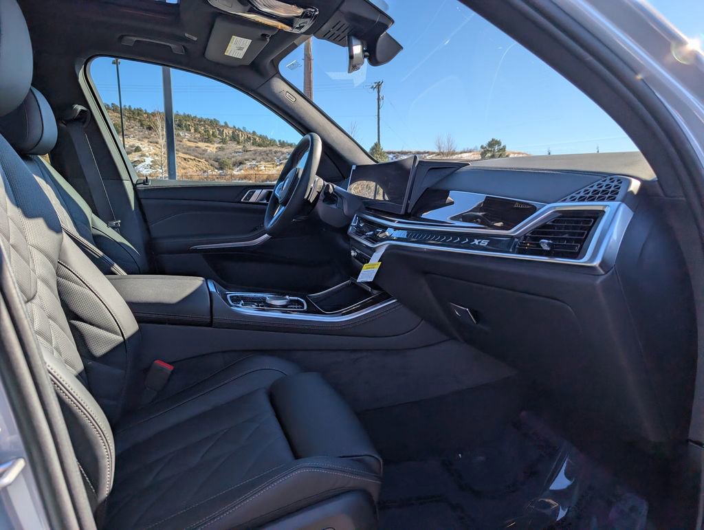 New 2026 BMW X5 xDrive50e w/ M Sport Package image 21