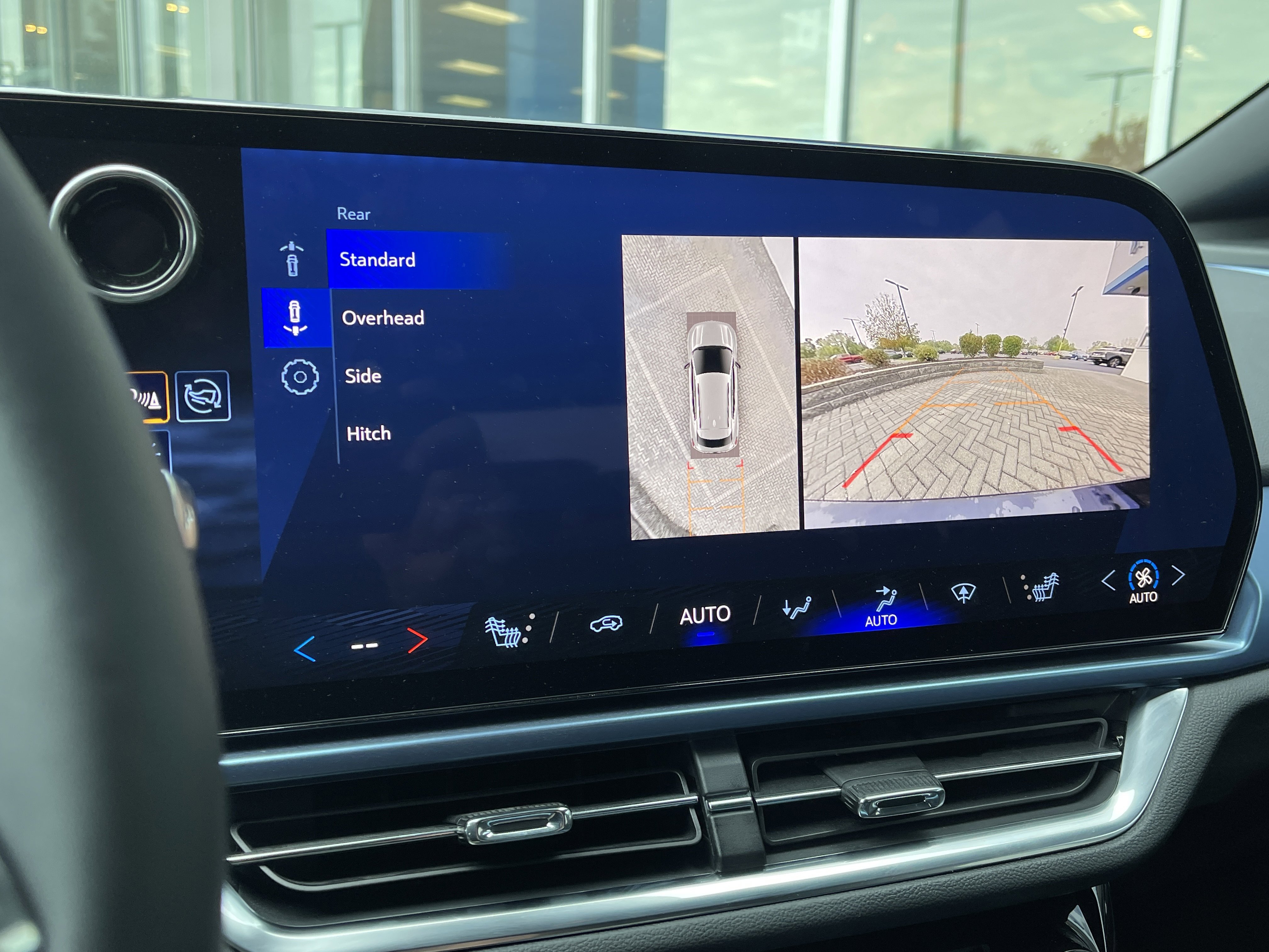 Used 2024 Chevrolet Equinox EV LT w/ LPO, Blackout Package image 26