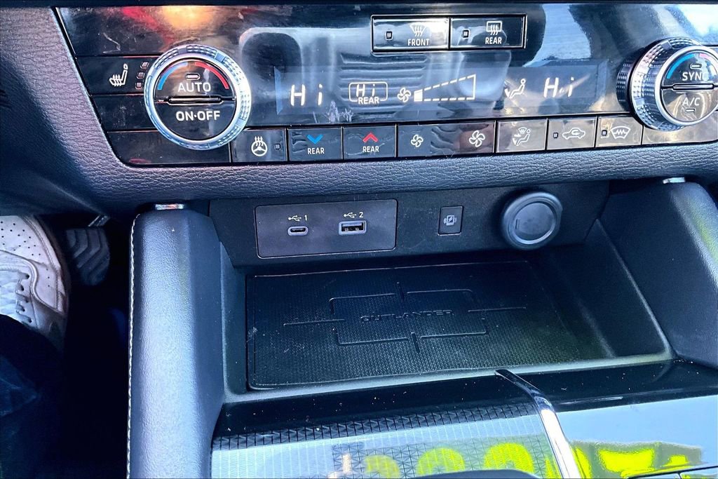 Used 2025 Mitsubishi Outlander SEL Black Edition image 33