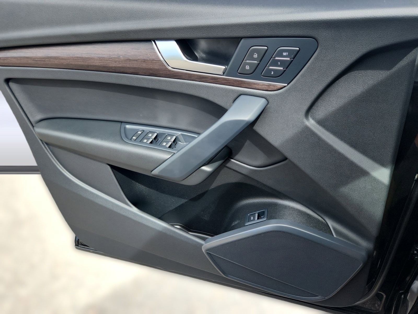 Certified 2023 Audi Q5 2.0T Premium w/ Convenience Package image 17