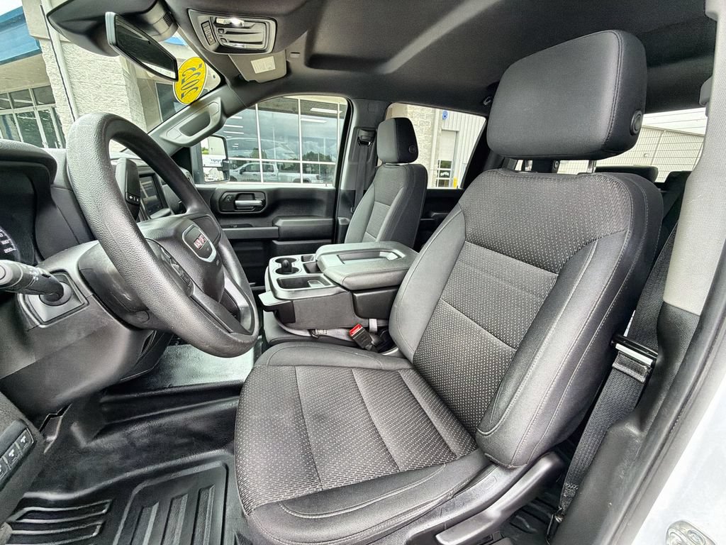Used 2025 GMC Sierra 3500 Pro AWD/4WD image 13