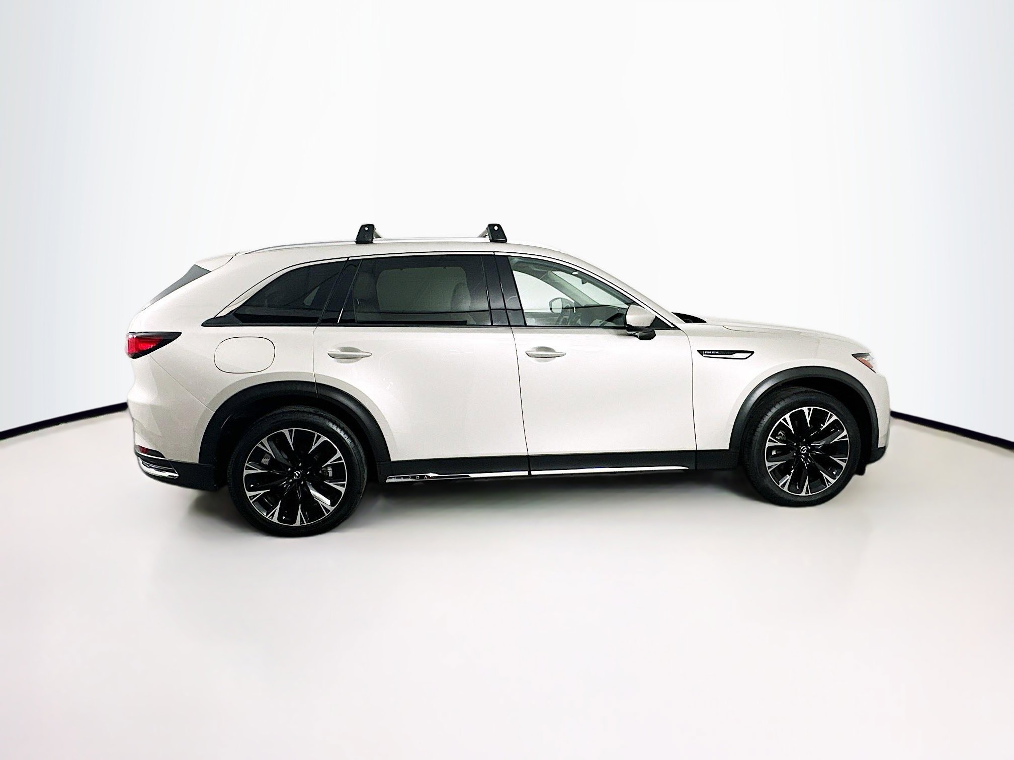 Used 2024 MAZDA CX-90 Plug-In Hybrid w/ Premium Plus AWD/4WD image 10
