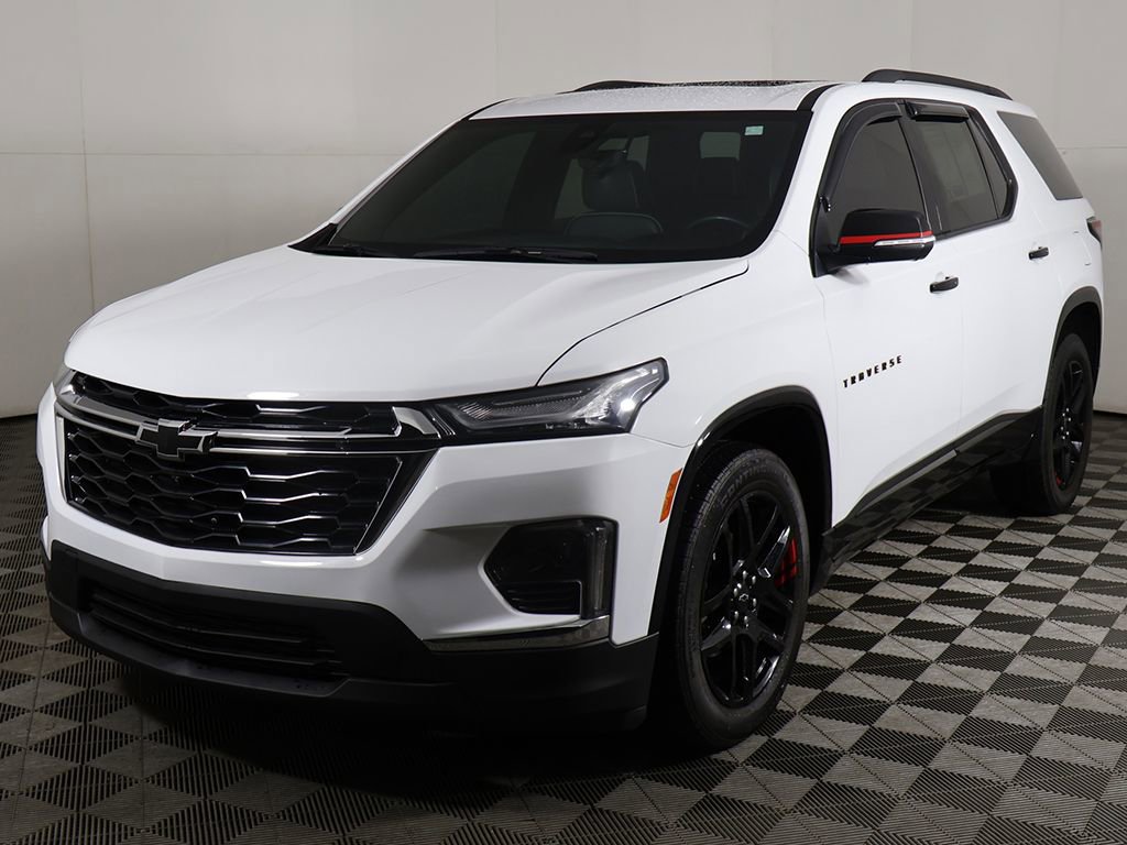 Used 2023 Chevrolet Traverse Premier w/ Redline Edition AWD/4WD image 13
