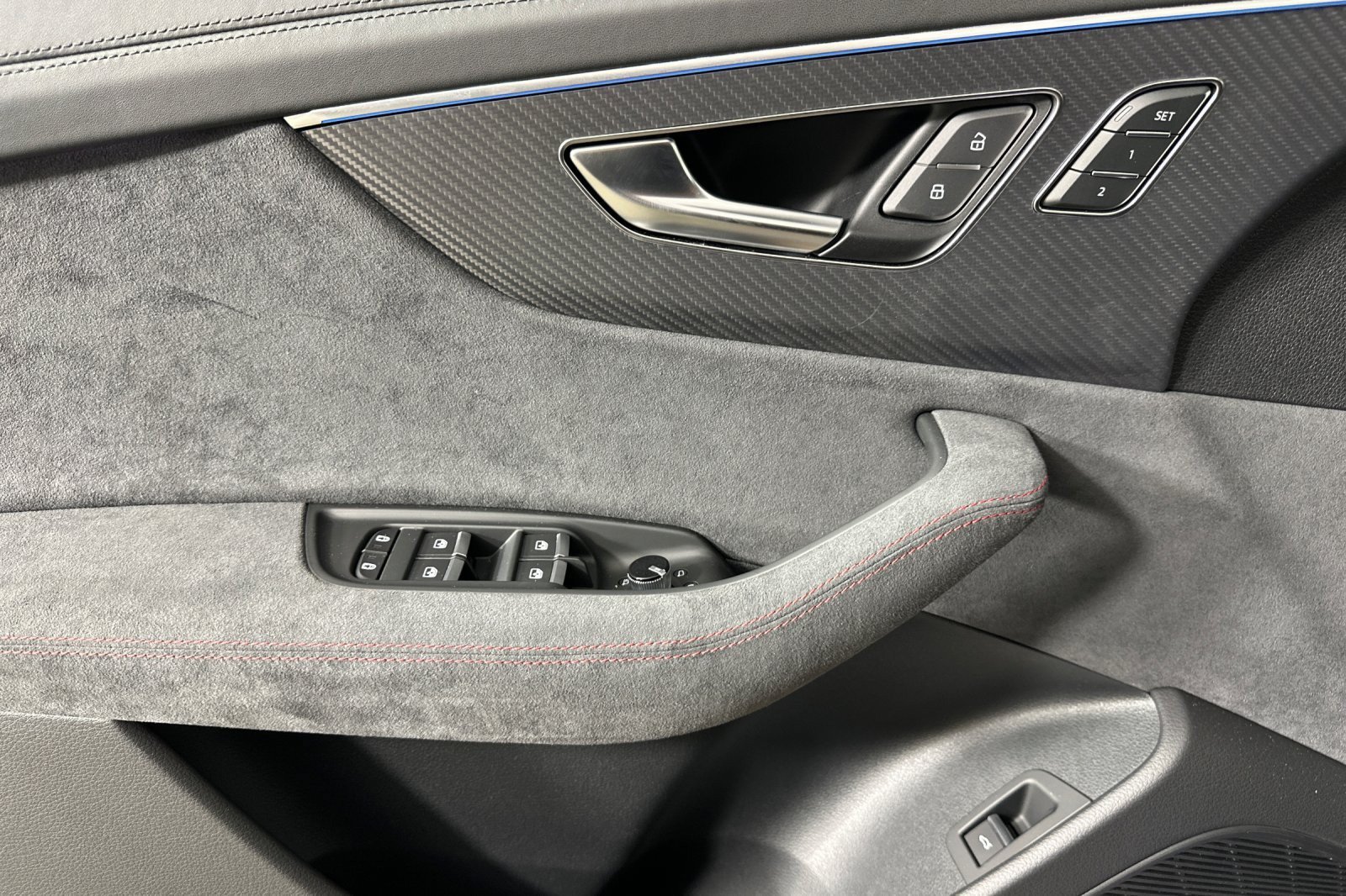 New 2026 Audi RS Q8 performance AWD/4WD image 10