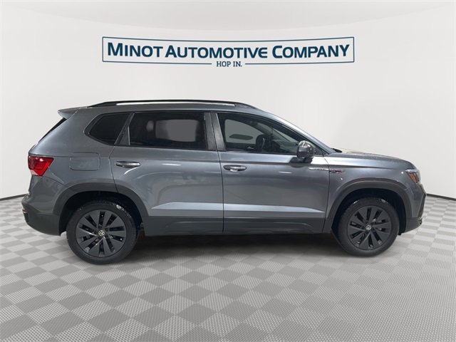 Used 2023 Volkswagen Taos S w/ Driver Assistance Package image 9