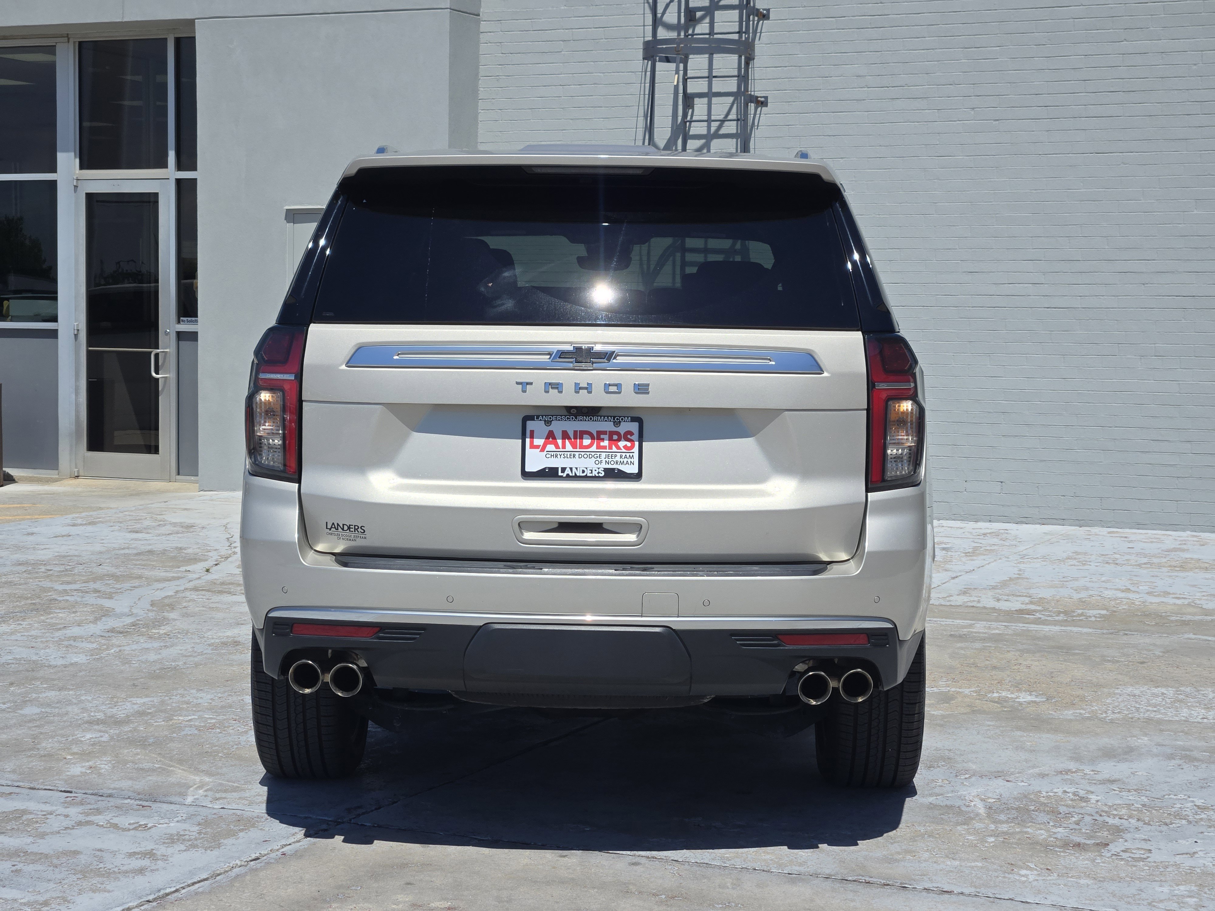 Used 2023 Chevrolet Tahoe High Country w/ Premium Package 2 image 7