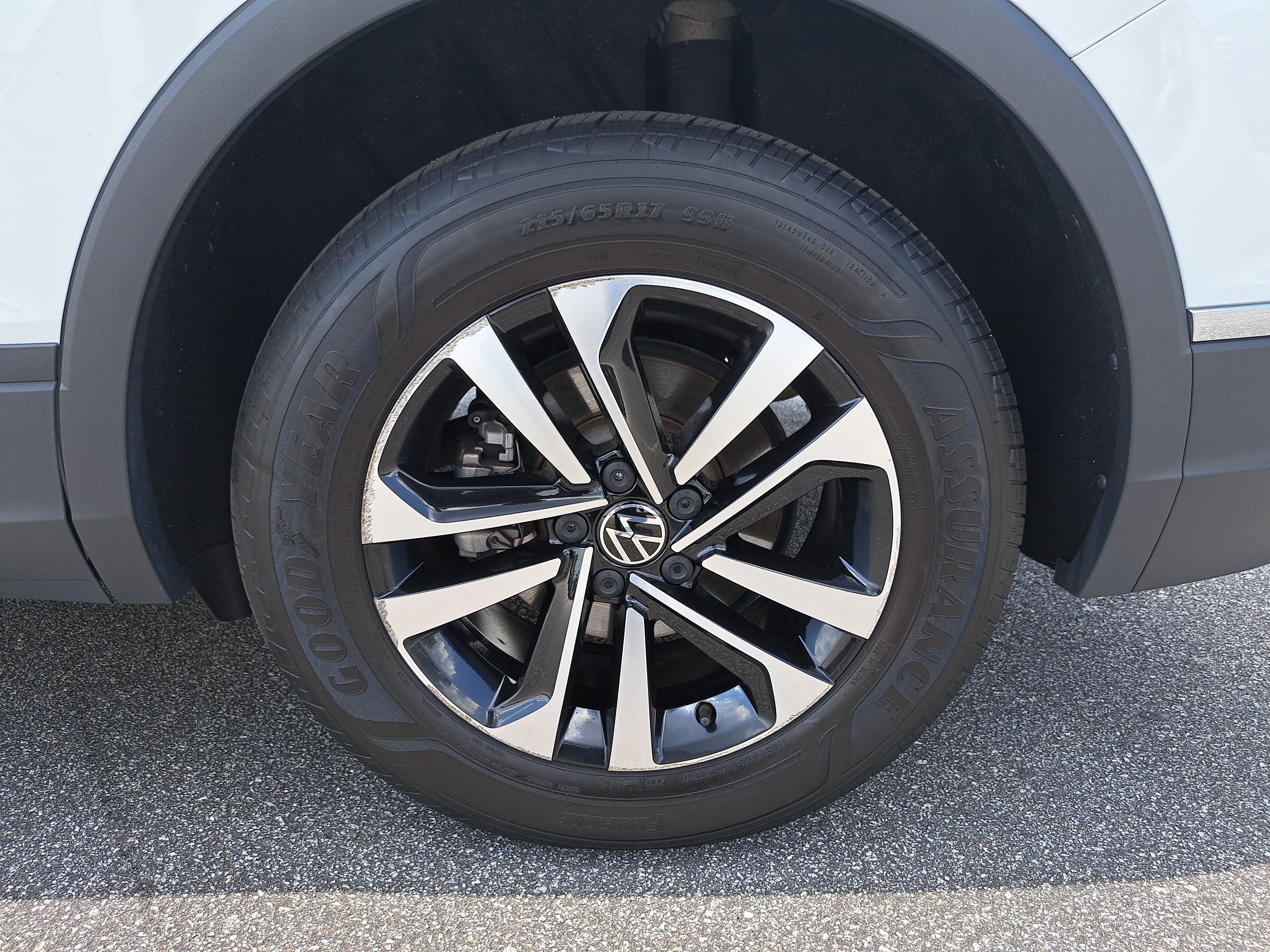 Certified 2023 Volkswagen Tiguan S w/ Driver Assistance Package FWD image 30