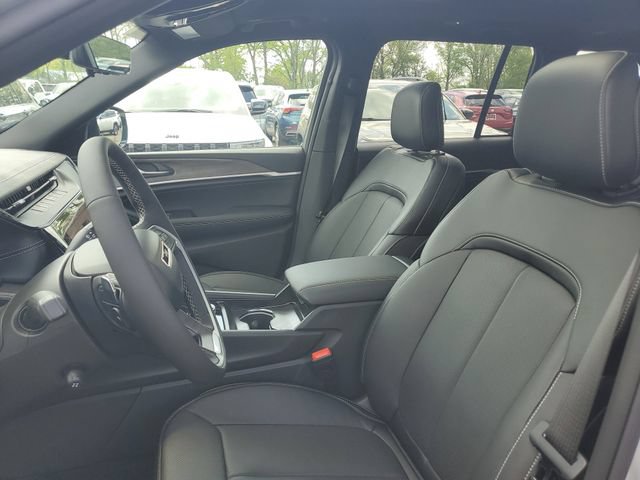 New 2026 Jeep Grand Cherokee Limited AWD/4WD image 18