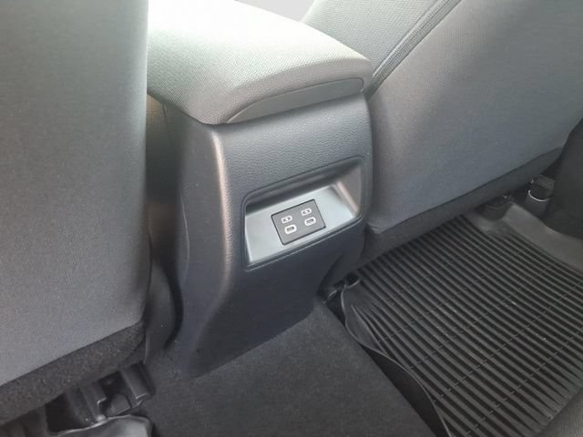 Used 2024 Toyota Corolla LE FWD image 10
