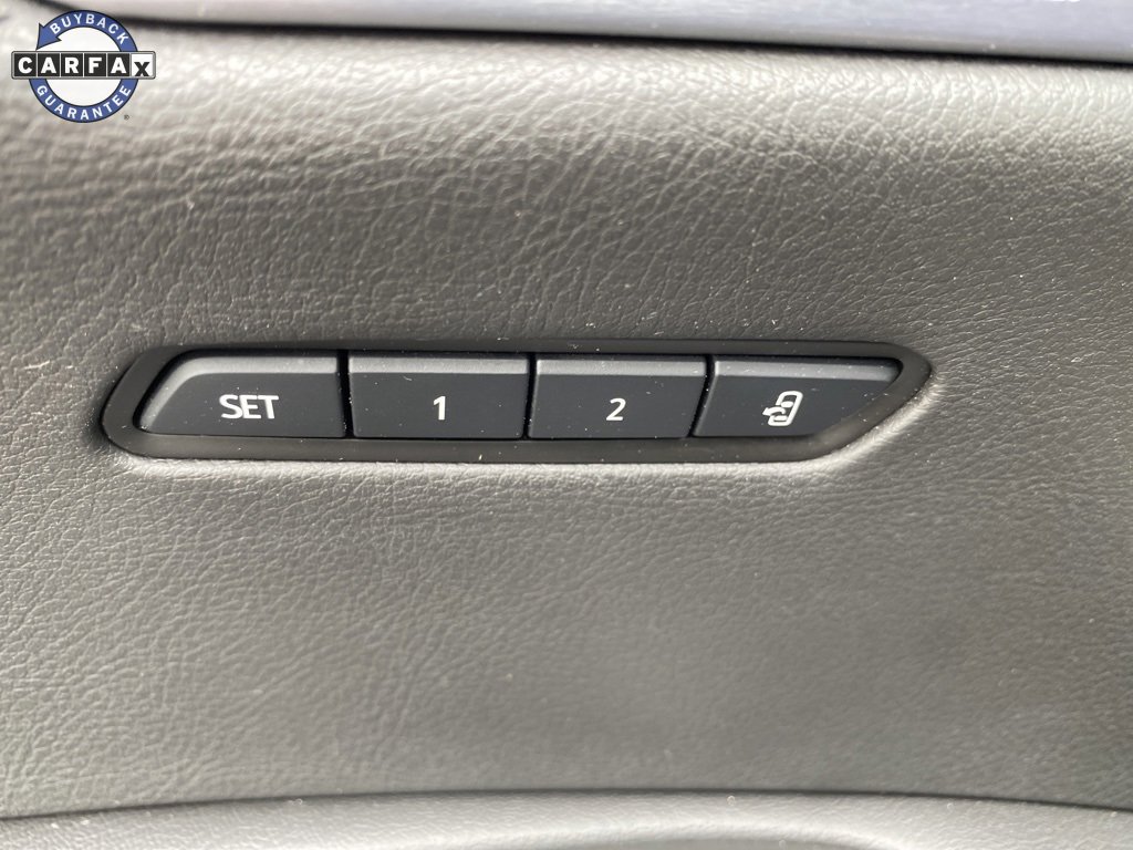 Used 2020 Cadillac XT6 Premium Luxury image 32