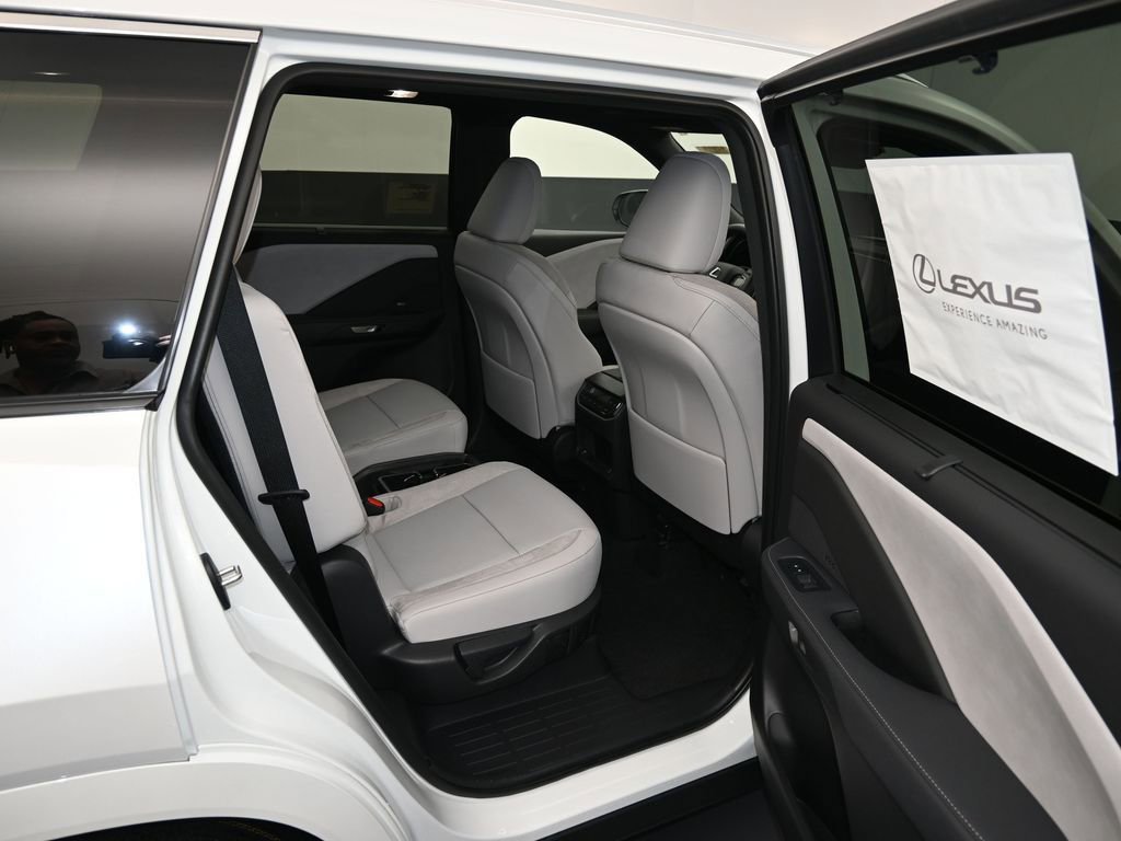 New 2026 Lexus TX 350 AWD image 11