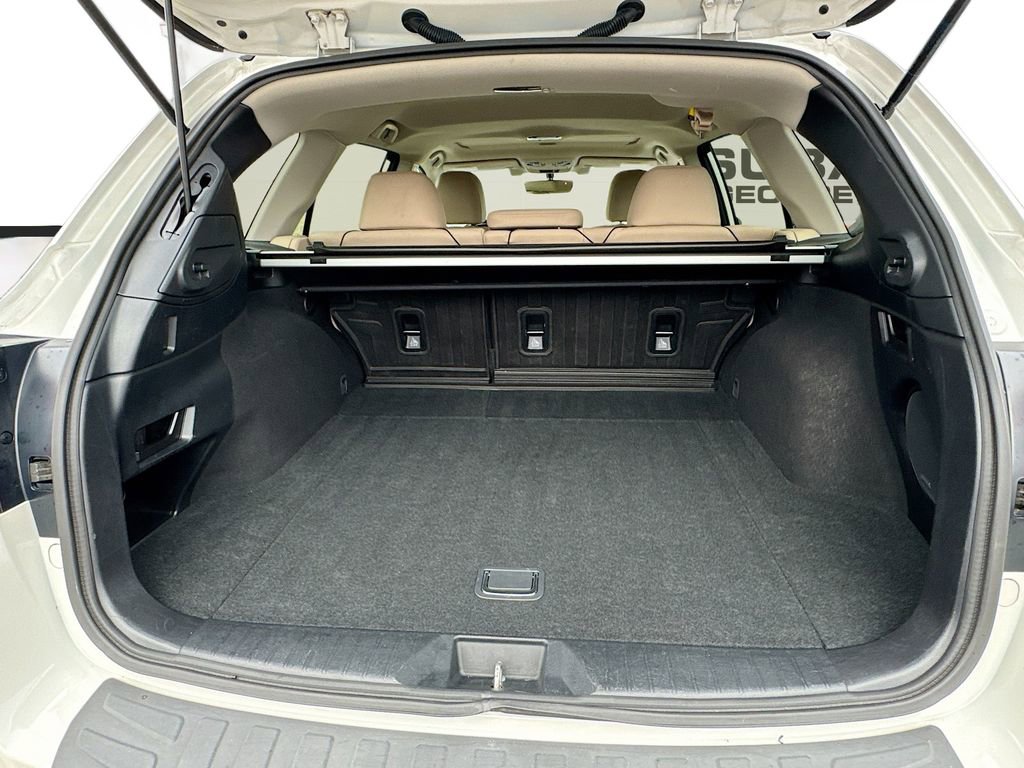 Used 2018 Subaru Outback 3.6R Limited image 34