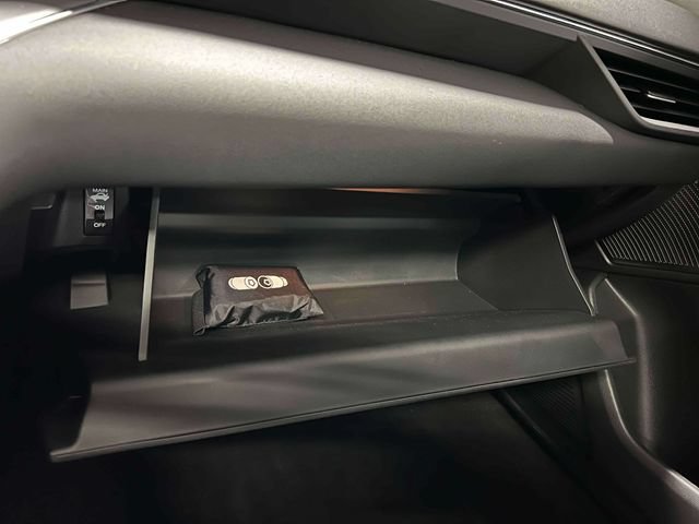 Certified 2025 Acura TLX w/ Technology Package FWD image 32
