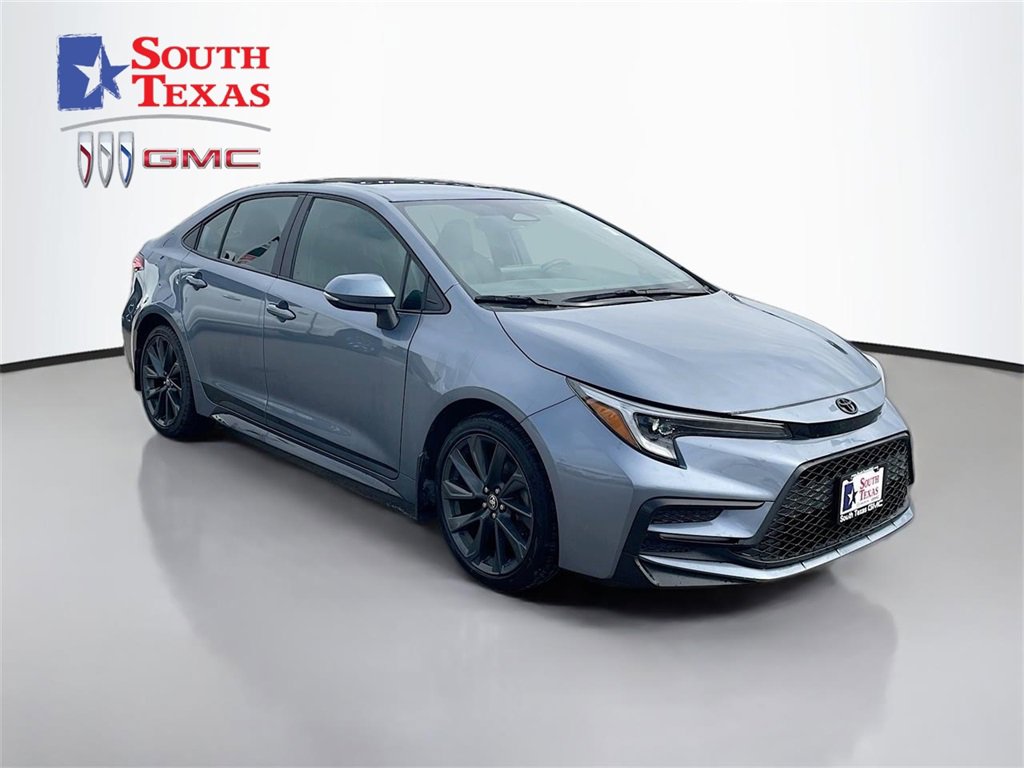 Used 2024 Toyota Corolla SE image 1