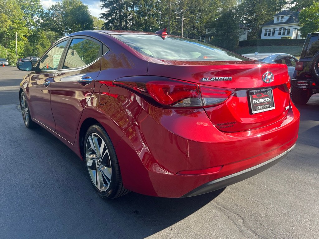 Used 2016 Hyundai Elantra Limited image 11
