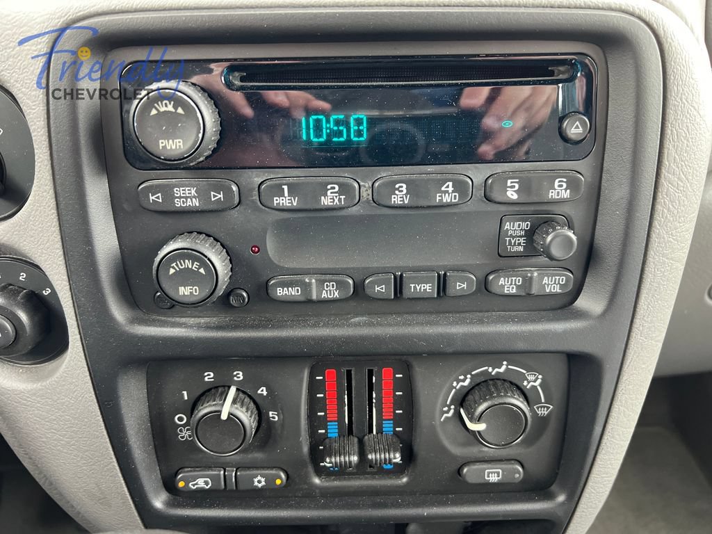 Used 2005 Chevrolet TrailBlazer LS w/ LS Preferred Equipment Group AWD/4WD image 10