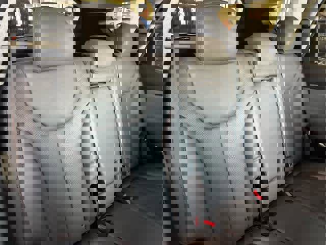 Used 2020 Hyundai Santa Fe Limited image 32