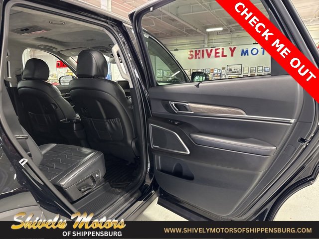 Used 2022 Kia Telluride SX w/ SX Prestige Package image 34