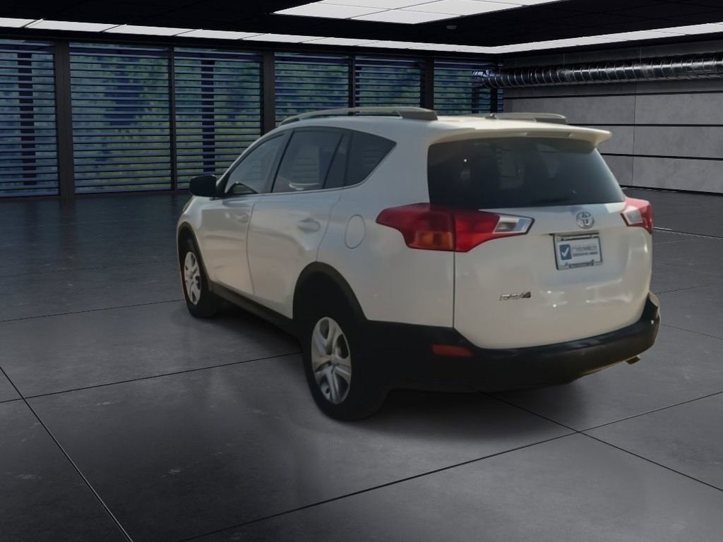 Used 2014 Toyota RAV4 LE image 8