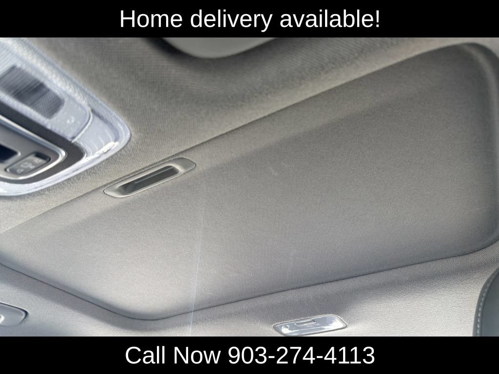 Used 2025 Hyundai Elantra SEL FWD image 27