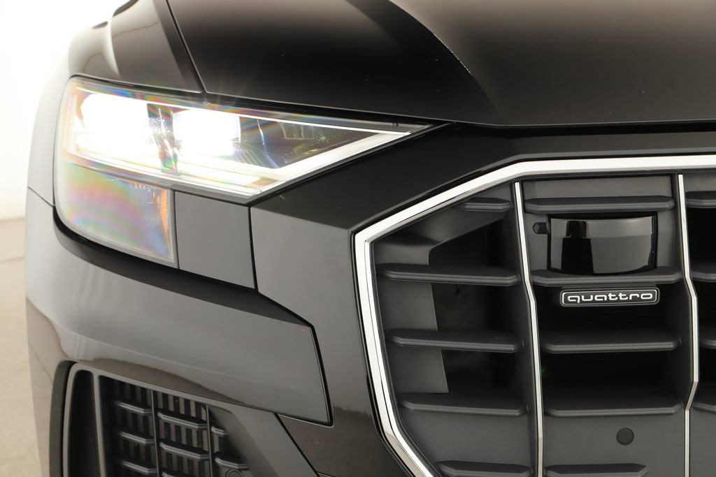 Used 2022 Audi Q8 Premium Plus image 34