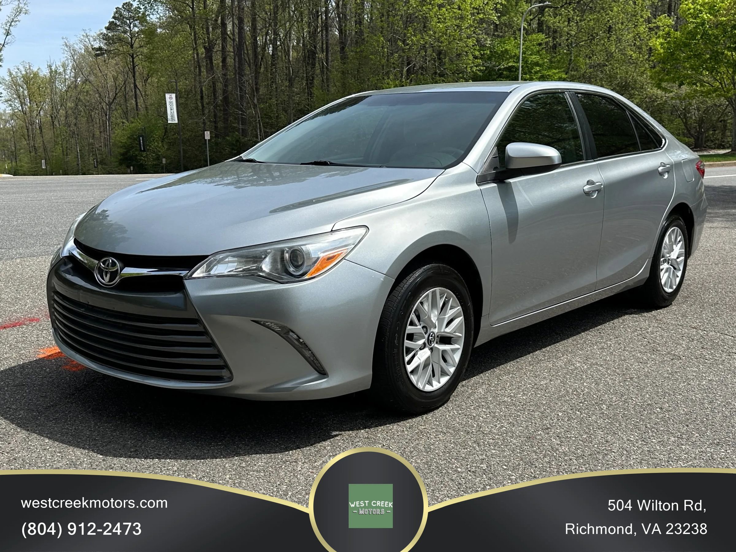 Used 2017 Toyota Camry LE image 1