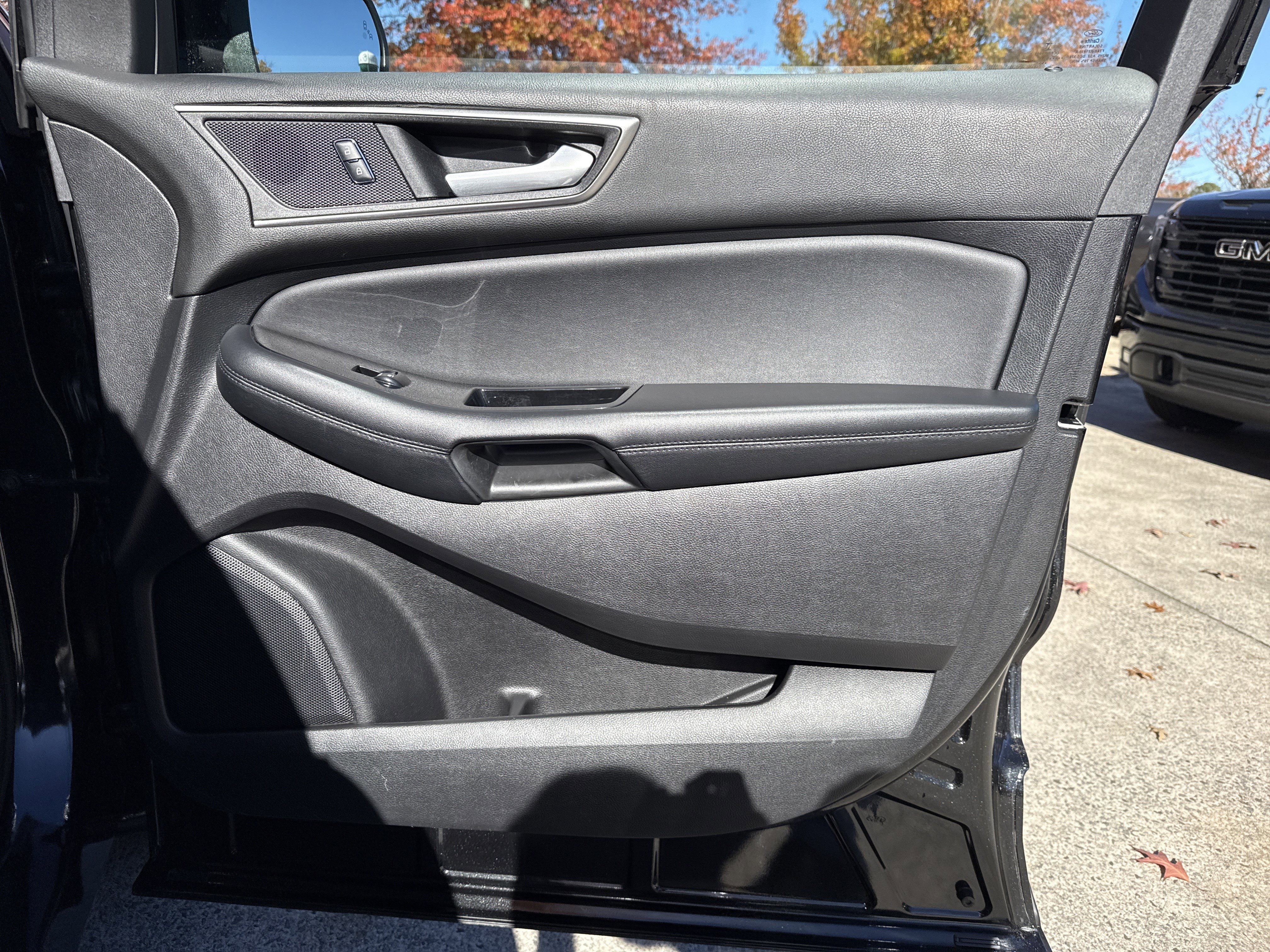 Used 2015 Ford Edge SEL w/ Equipment Group 201A image 14