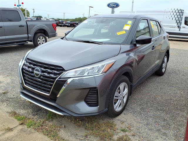 Used 2024 Nissan Kicks S