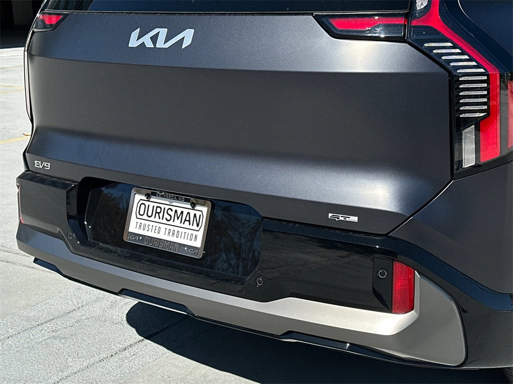 New 2026 Kia EV9 GT-Line image 5