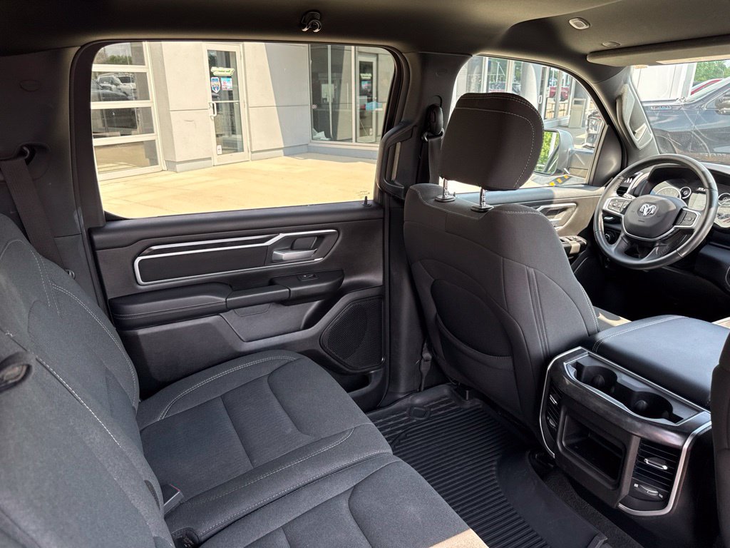 Used 2023 RAM 1500 Big Horn AWD/4WD image 40