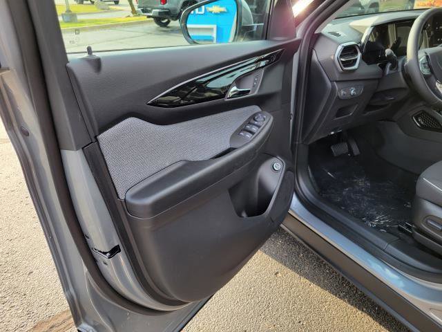 New 2026 Chevrolet TrailBlazer LT w/ Convenience Package image 6