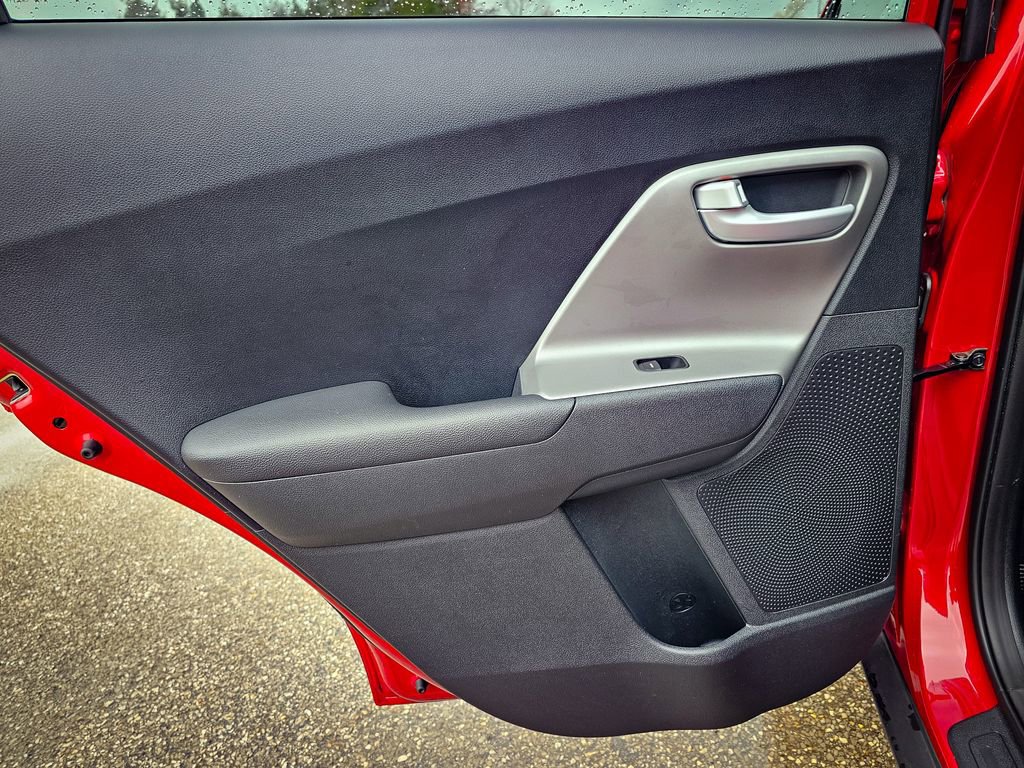 Used 2019 Kia Niro LX image 26