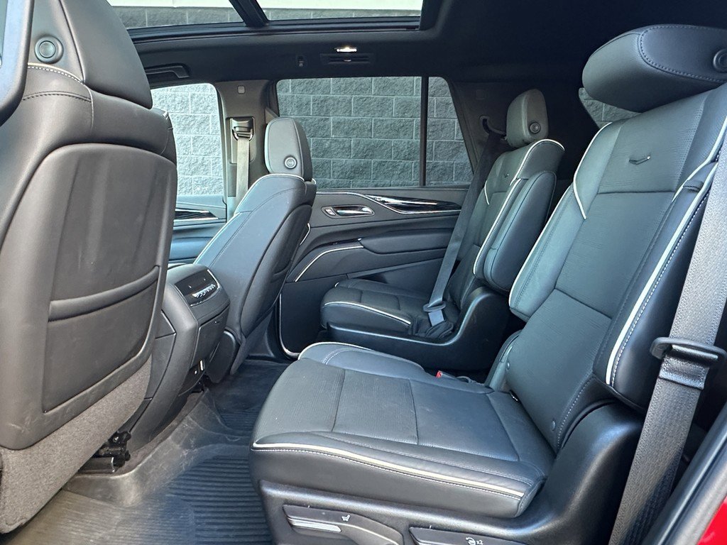 Certified 2024 Cadillac Escalade Sport w/ LPO, ONYX Package image 6