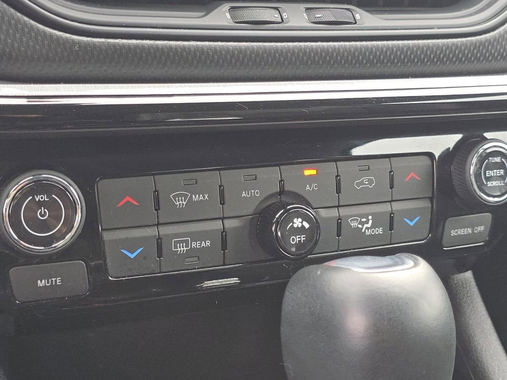 Used 2022 Jeep Compass Trailhawk image 28