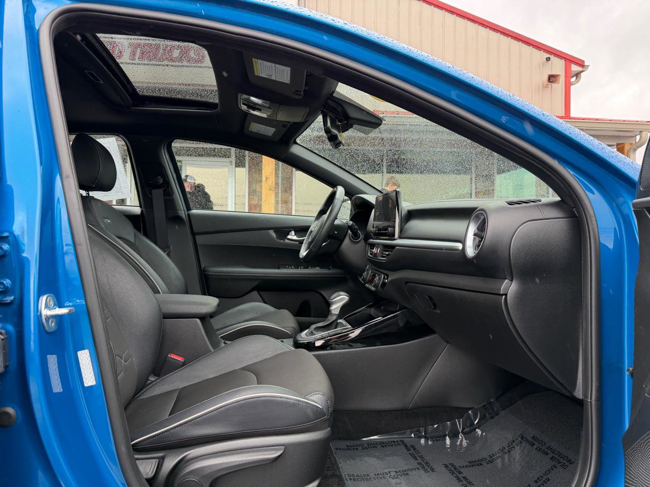 Used 2023 Kia Forte GT-Line w/ GT-Line Premium Package image 21