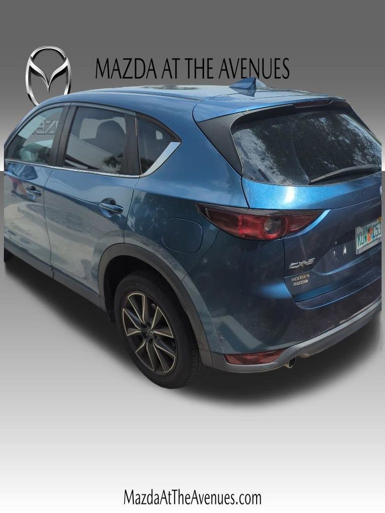 Used 2018 MAZDA CX-5 Touring FWD image 3