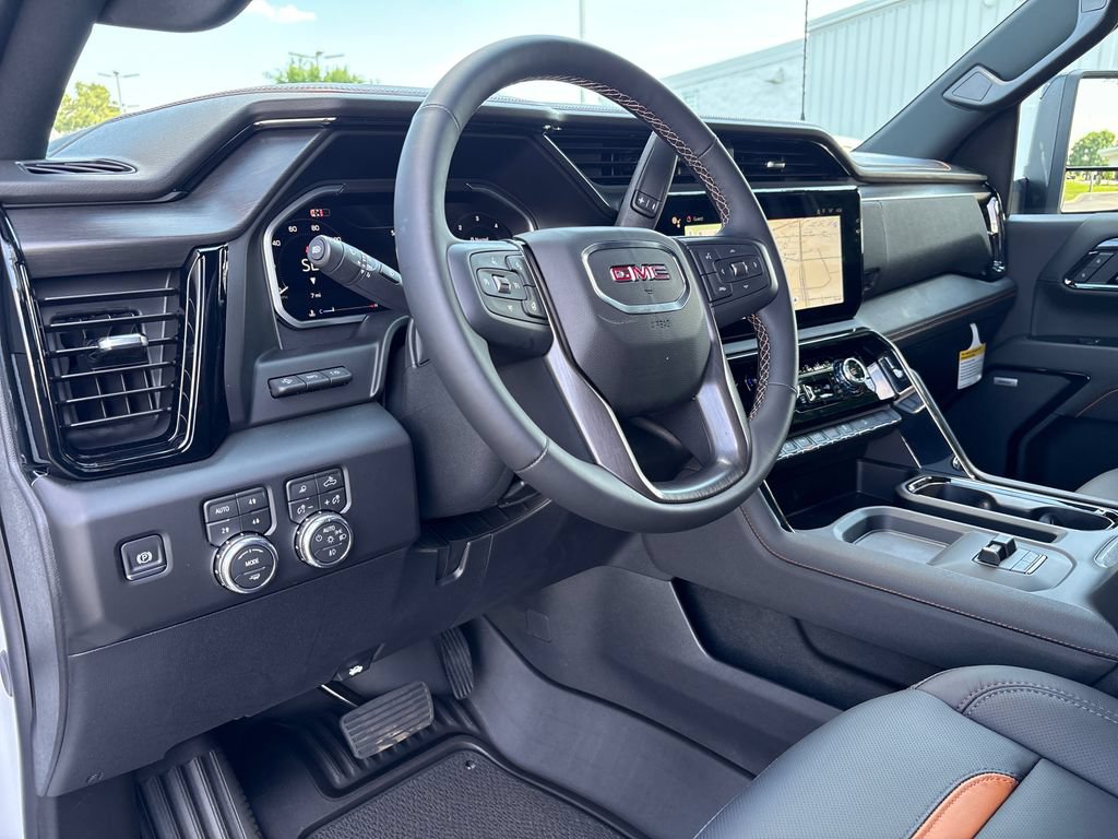 New 2026 GMC Sierra 2500 AT4 w/ AT4 Premium Plus Package AWD/4WD image 12