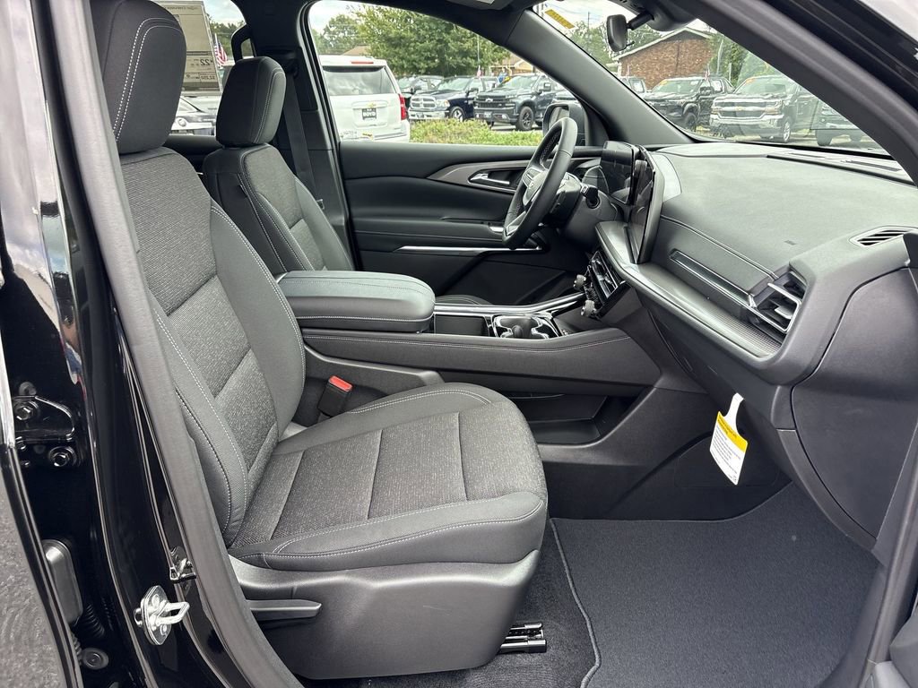 New 2026 Chevrolet Traverse LT image 29