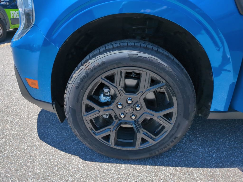 New 2025 Ford Maverick XLT w/ XLT Luxury Package AWD/4WD image 31