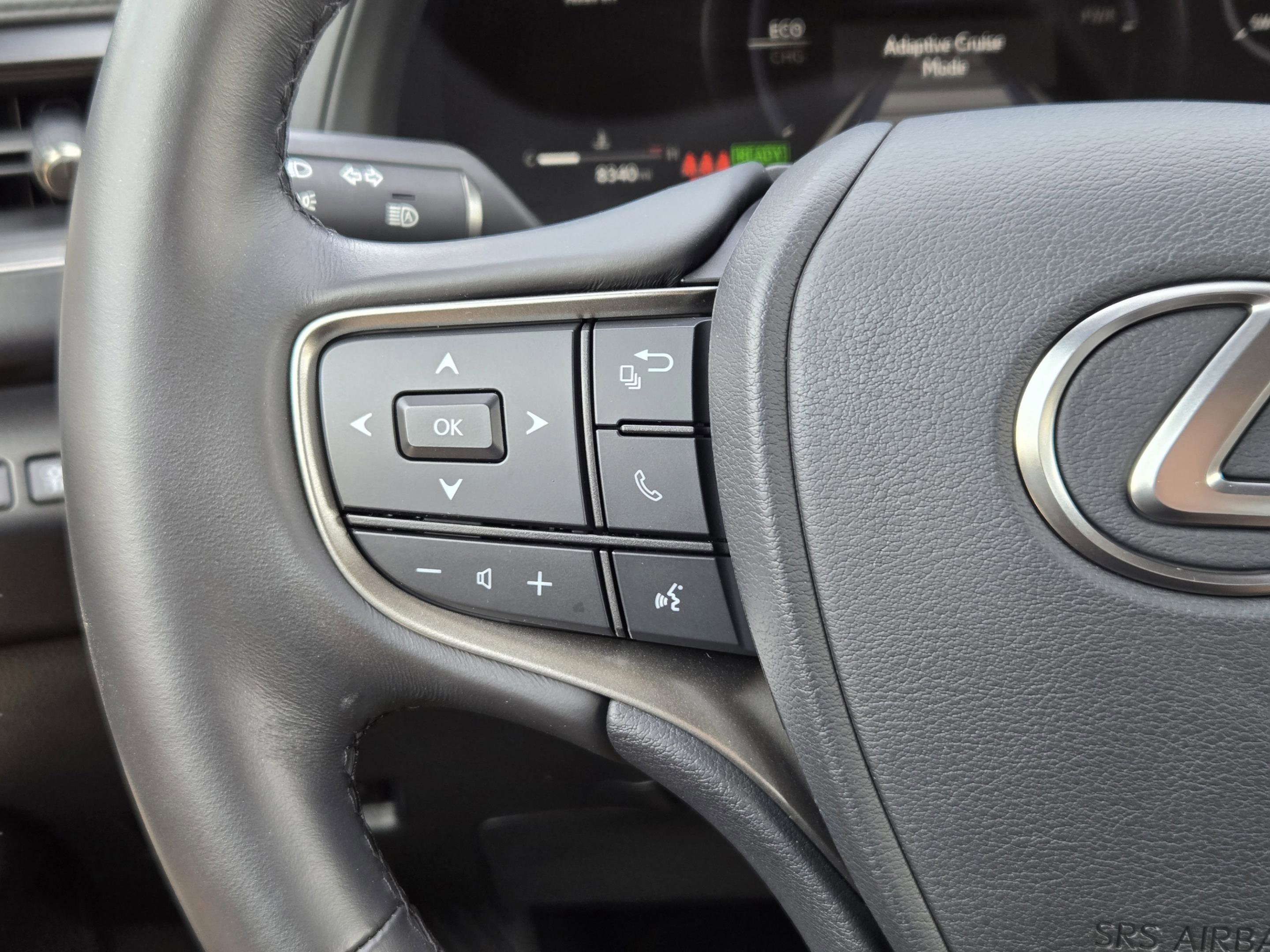 Certified 2025 Lexus UX 300h FWD w/ Accessory Package (Z1) image 25