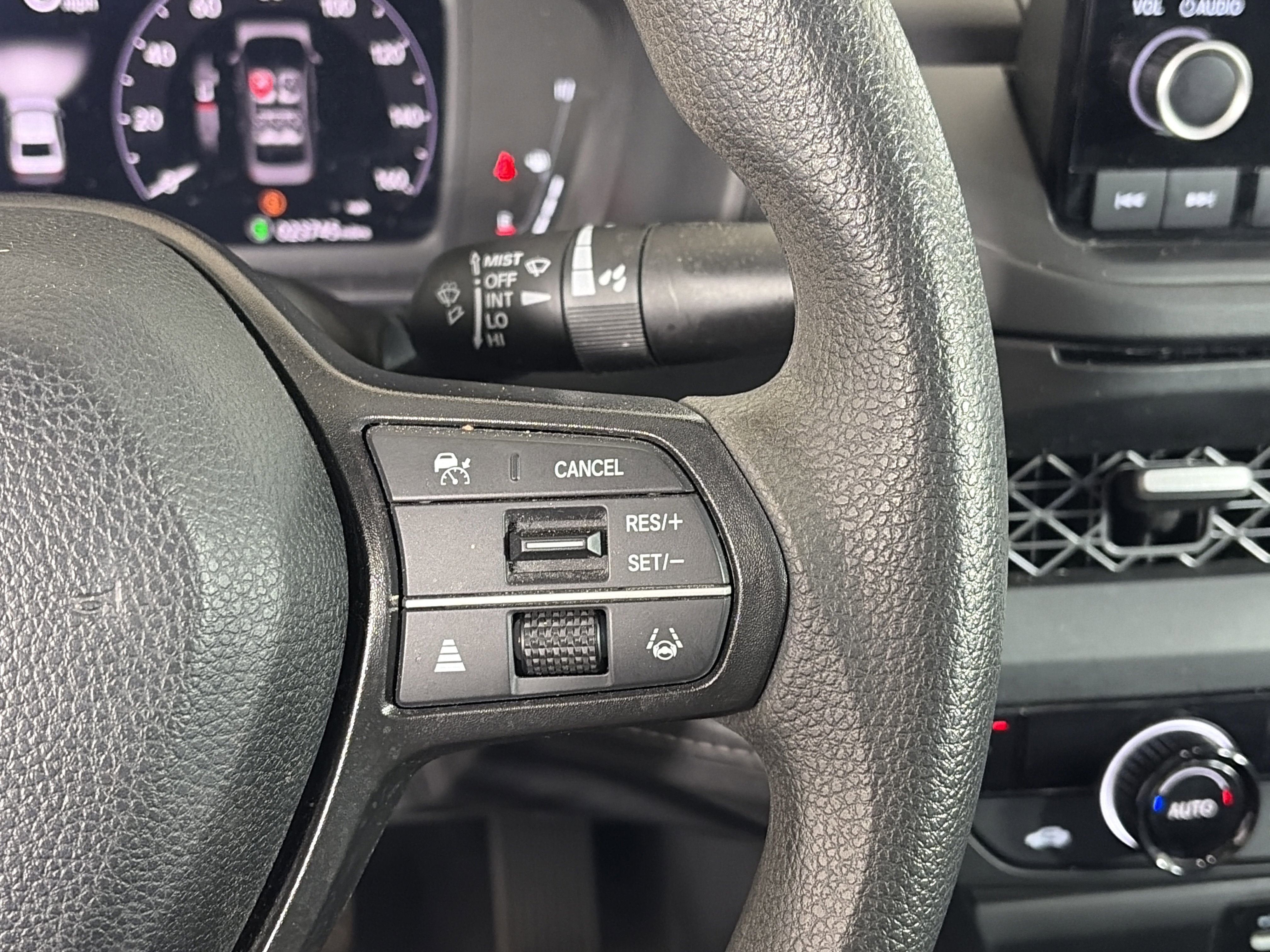 Used 2023 Honda Accord EX image 27