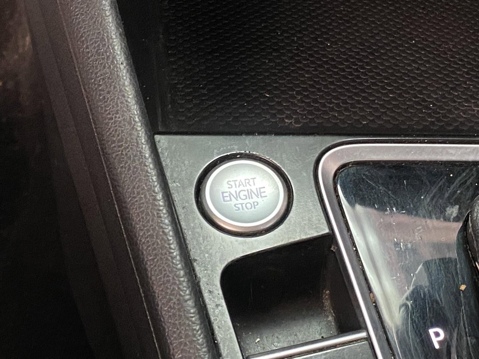 Used 2019 Volkswagen Jetta SE image 22