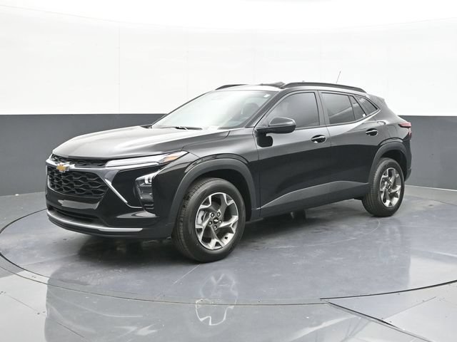 New 2026 Chevrolet Trax LT w/ LT Convenience Package FWD image 4