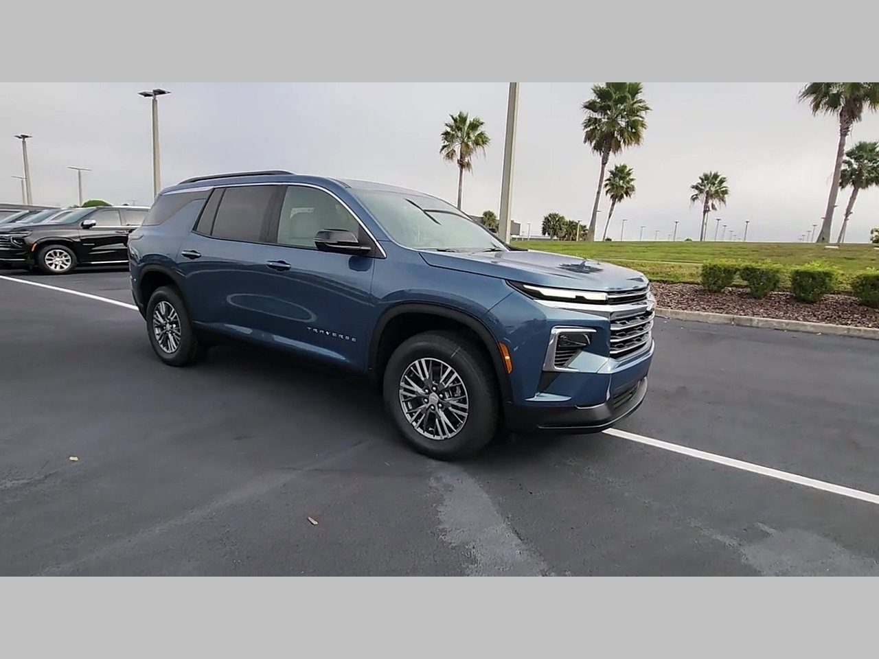 New 2026 Chevrolet Traverse LT w/ Driver Confidence Package image 25