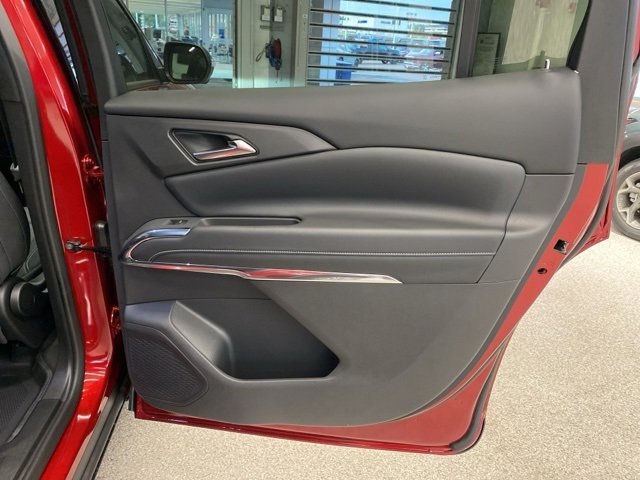 New 2026 Chevrolet Traverse LT w/ Driver Confidence Package image 33