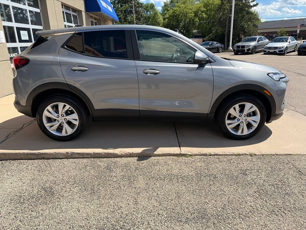 Used 2024 Buick Encore GX Preferred AWD/4WD image 9